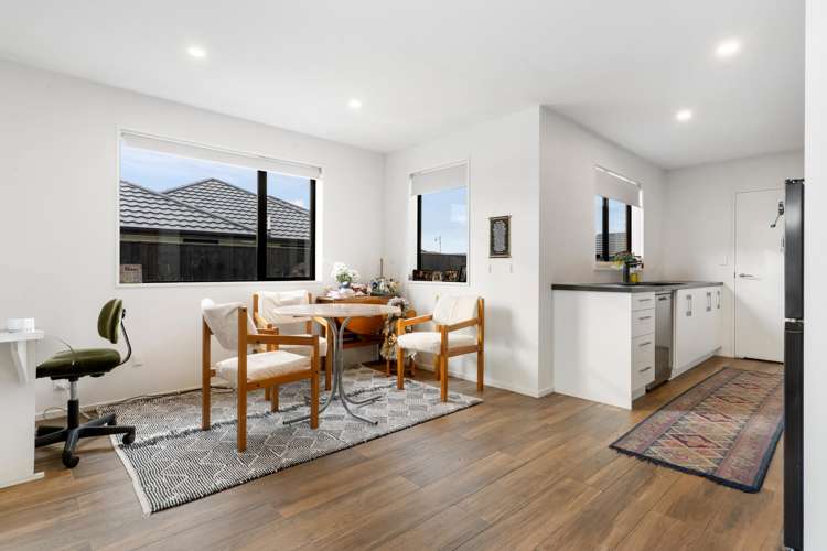 79 Hardingstone Drive_5