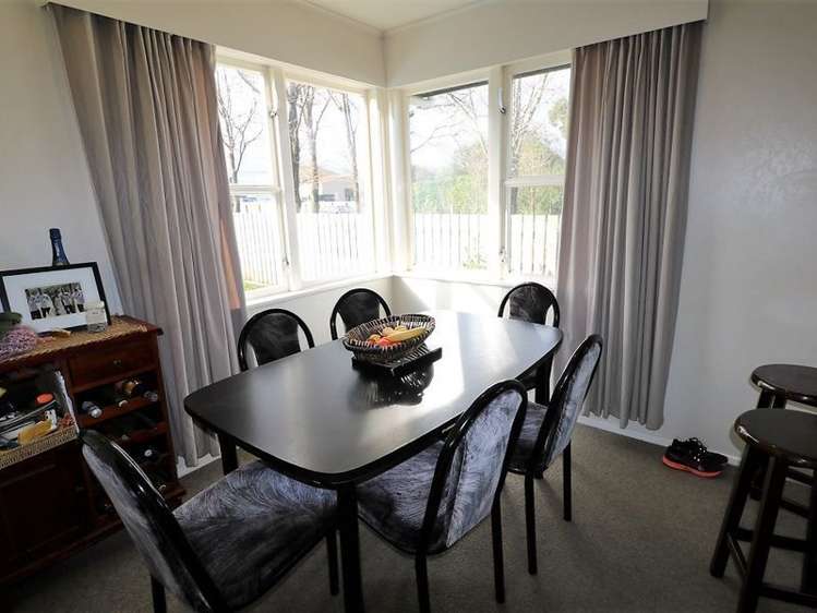 134 Broadway Carterton_3