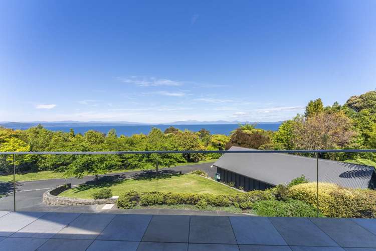 49 Whakamoenga Point Acacia Bay_44