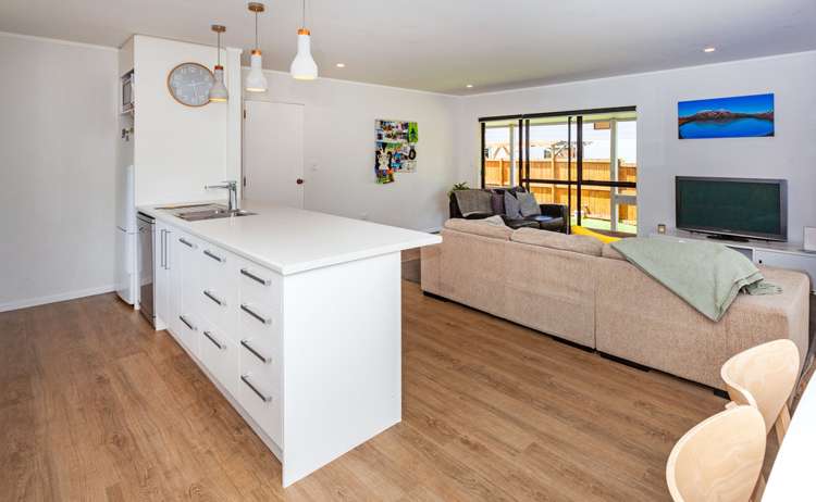 107 Avalon Place Whangamata_10