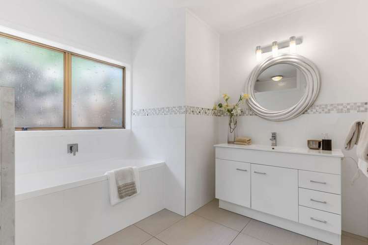 29 Himalaya Drive Half Moon Bay_19