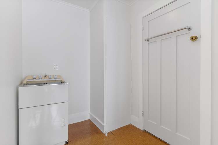 54 Springleigh Avenue 1727_8