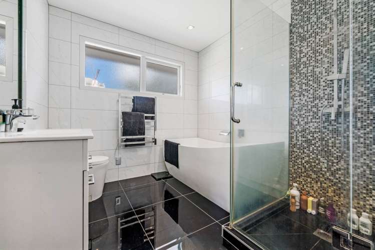 11 Blue Gum Rise Sunnyhills_22