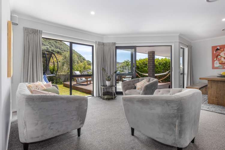 2 Roundhouse Close Whitby_11