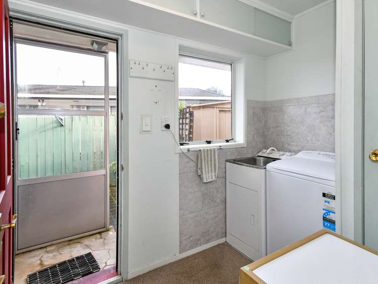 12 Gibbons Road Manurewa_14