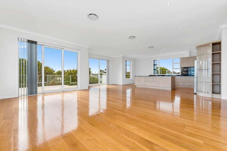 70 Seventh View Avenue Beachlands_7