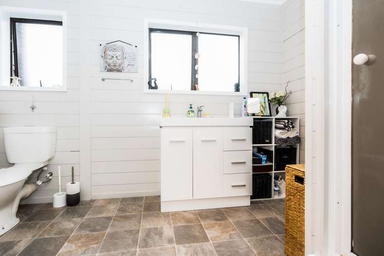 14 Camellia Place Hamilton Lake_20