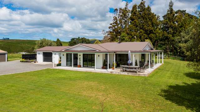 1137 Wimbledon Road Porangahau_3