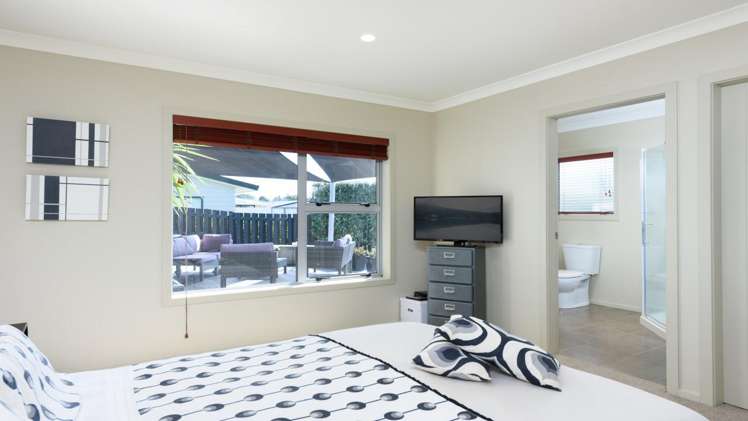 16b Carysfort Street Mount Maunganui_9