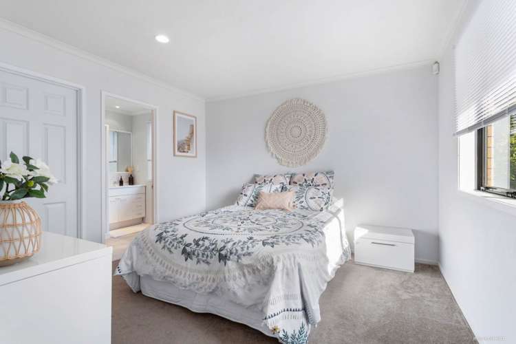 2/456 Glenfield Road Glenfield_8