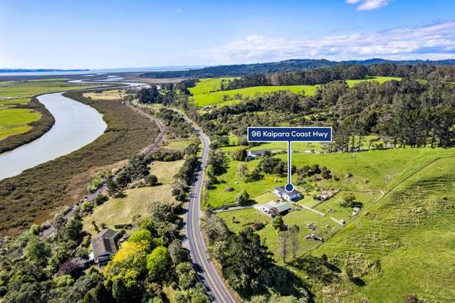 96 Kaipara Coast Highway Helensville_2