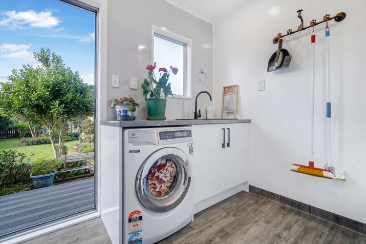 14 Cumming Street Okato_14