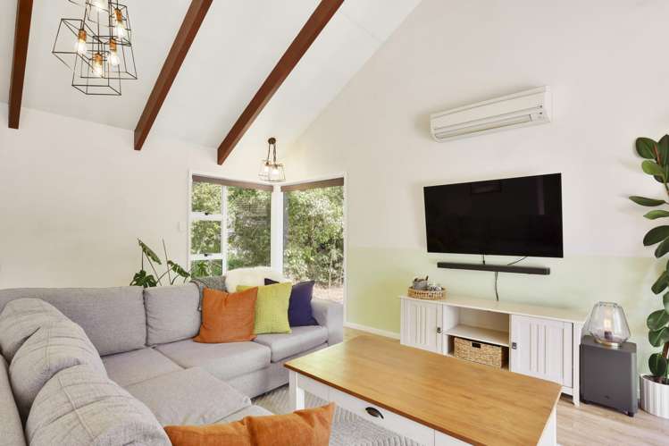 2/38A Greers Road Burnside_5