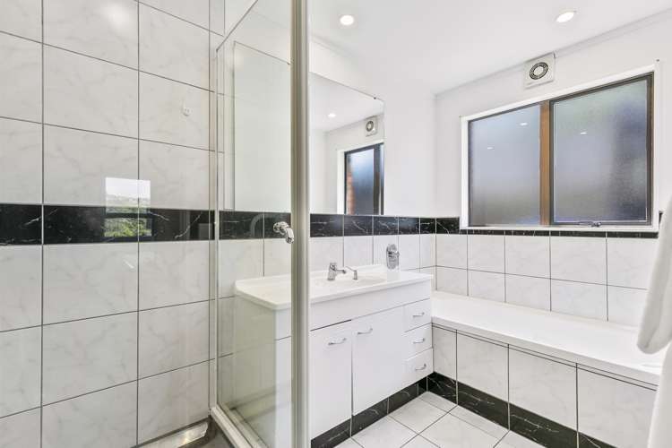 29 Burbank Crescent Churton Park_20