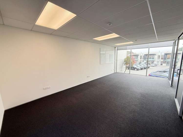 7/9 Sir Gil Simpson Drive Burnside_3