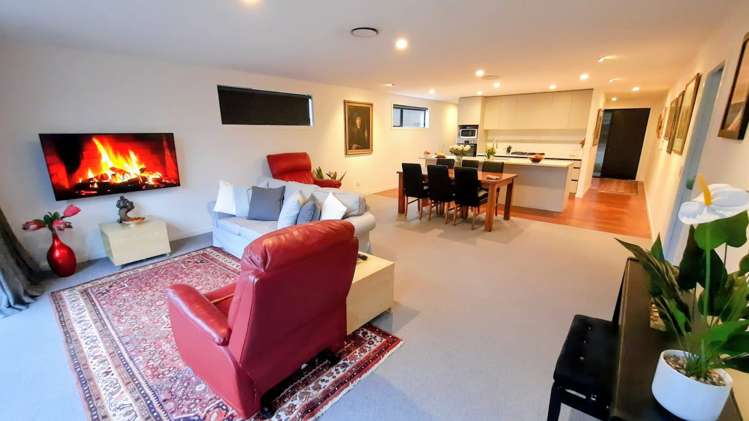84 Howden Drive_2