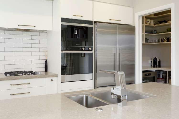 23 Ernest Kemp Rise Wharewaka_8