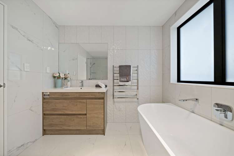 5a Viewland Avenue Onehunga_18