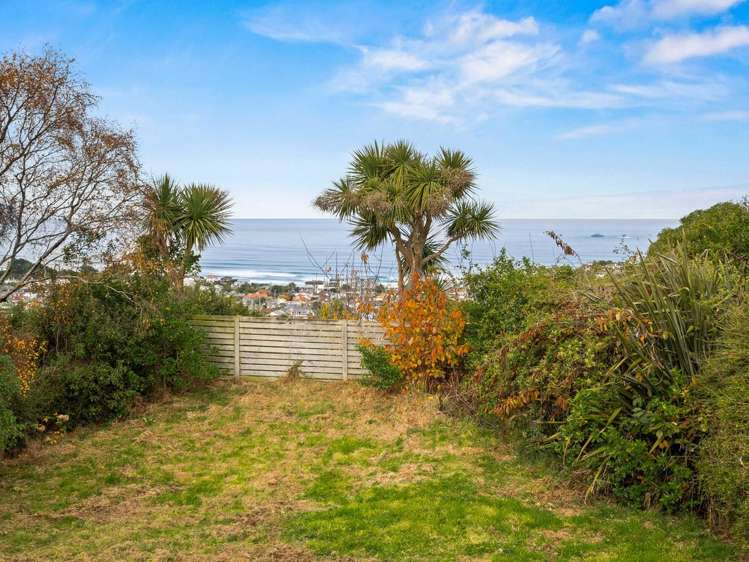 141 Easther Crescent Kew_17