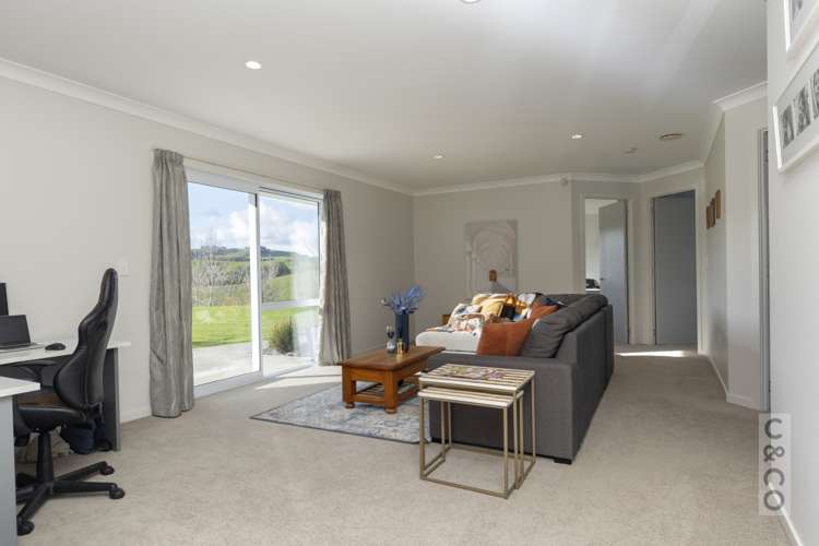 1242 State Highway 16 Waimauku_27