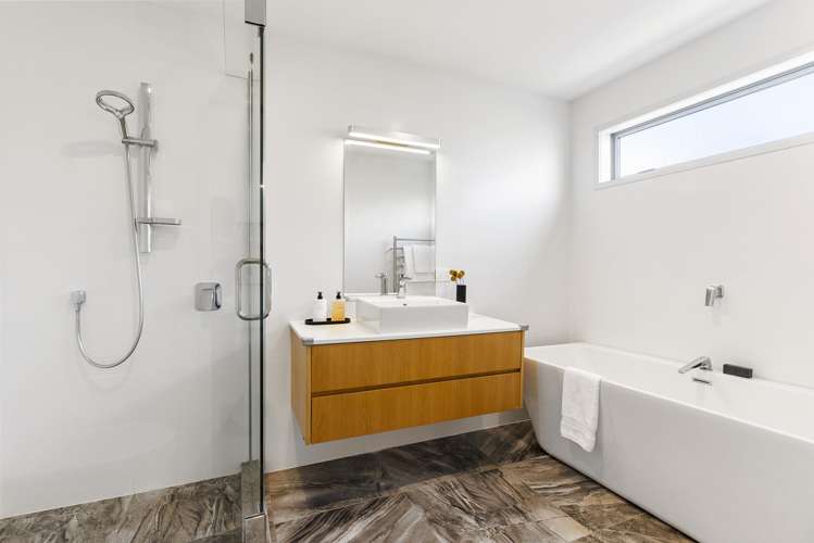 102A Coates Avenue Orakei_24