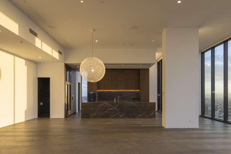 4101/51 Albert Street_1
