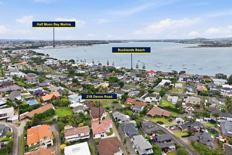 21B Devon Road Bucklands Beach_29