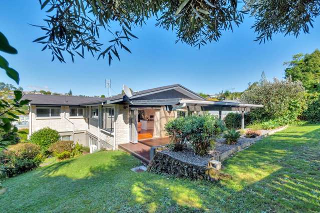 8 Coromandel Crescent Mairangi Bay_1