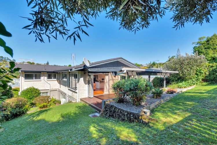 8 Coromandel Crescent Mairangi Bay_1