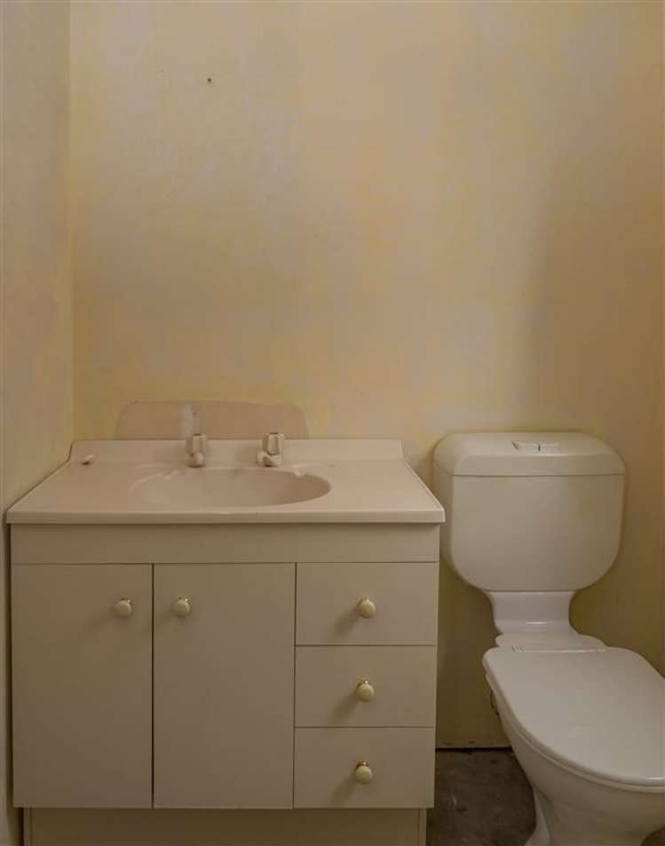 19 Ngaio Street Rarangi_16