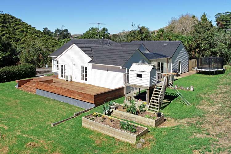 32 Cascade Road Bombay_3