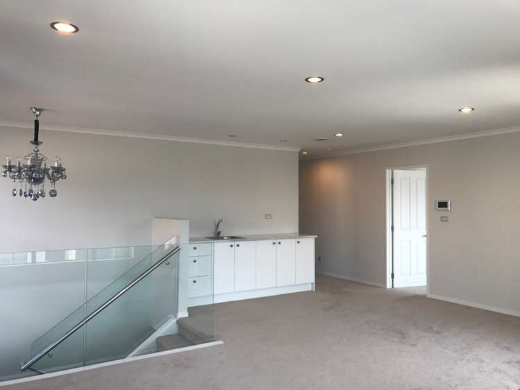 16 Beltany Drive Flat Bush_12