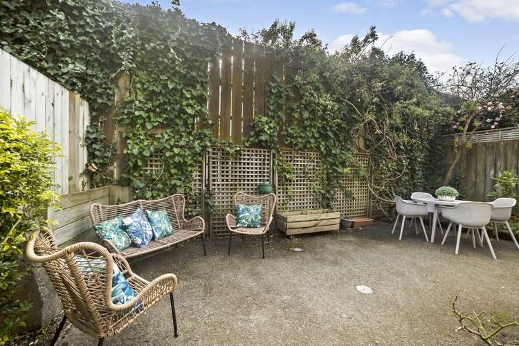 142 Tinakori Road Thorndon_11