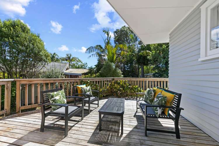 30 Sunray Avenue Titirangi_17