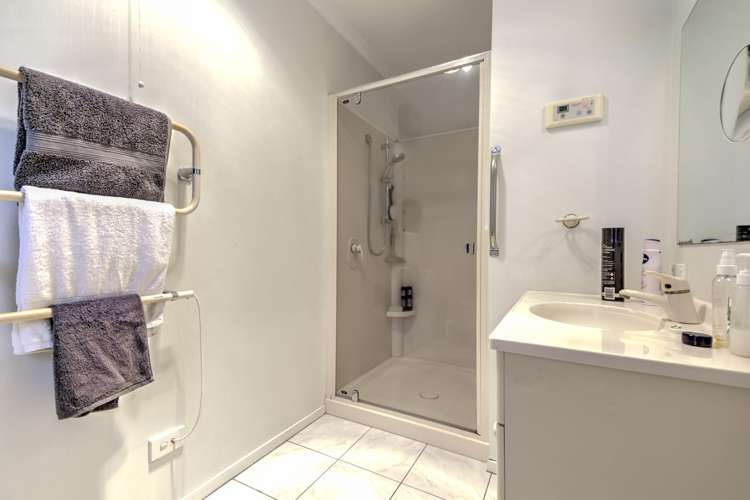 28 Argyle Street Hamilton East_8