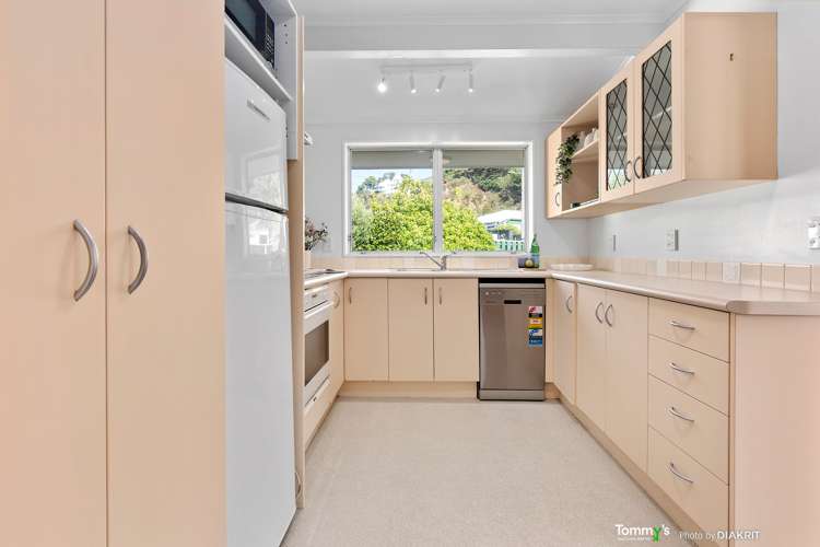 73 Marine Parade Seatoun_7