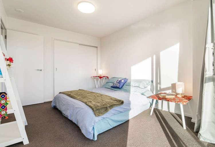 109/17 Link Crescent Stanmore Bay_5