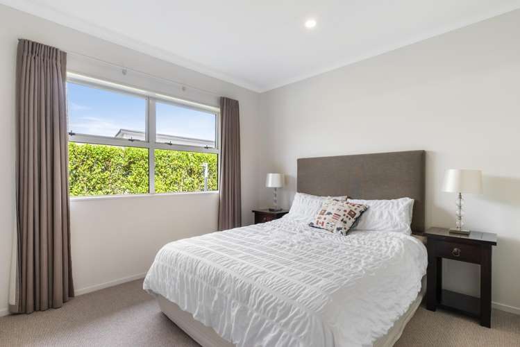 7 Andalusian Way Karaka_19