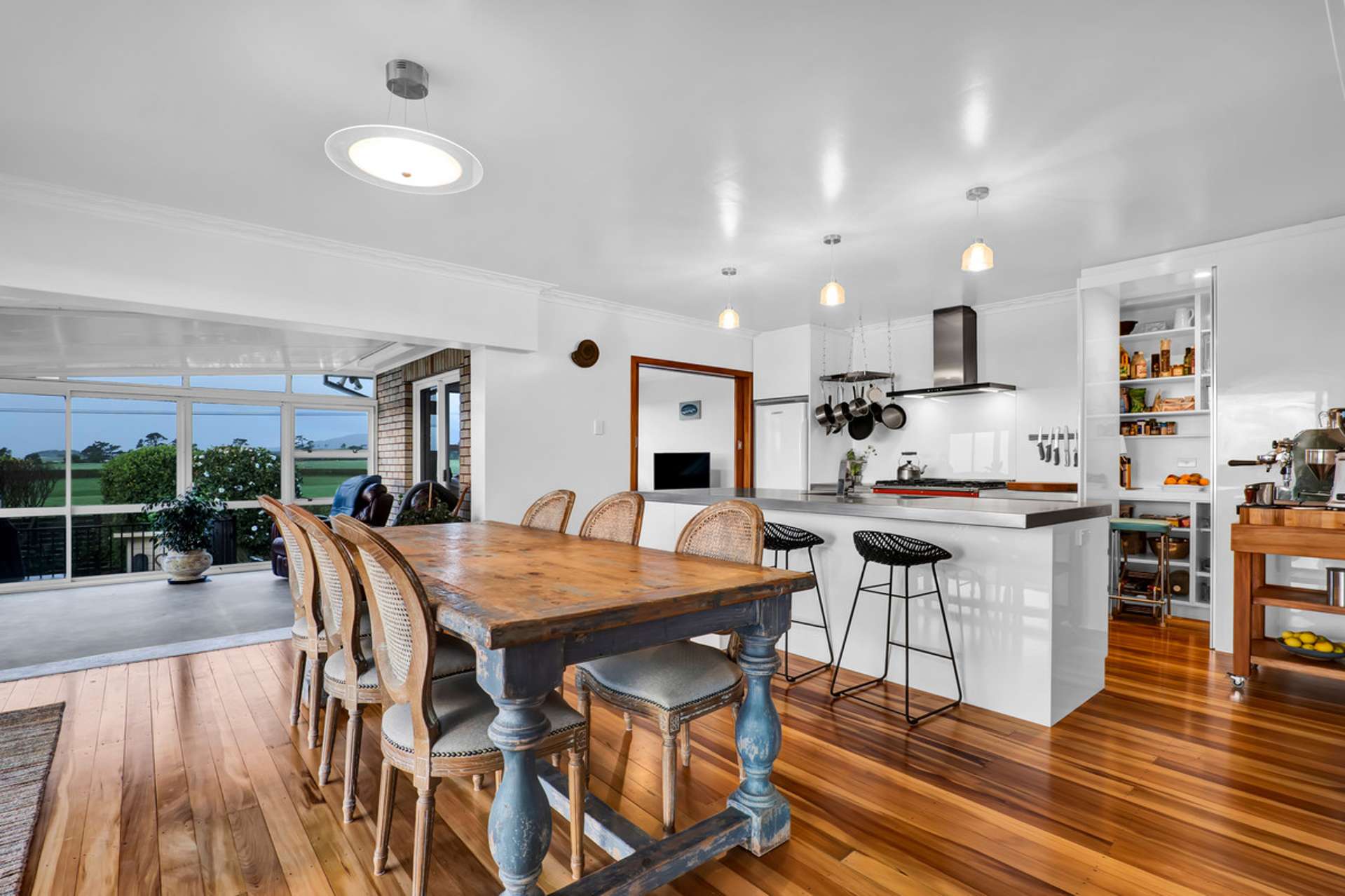 255 Kaihihi Road Okato_0