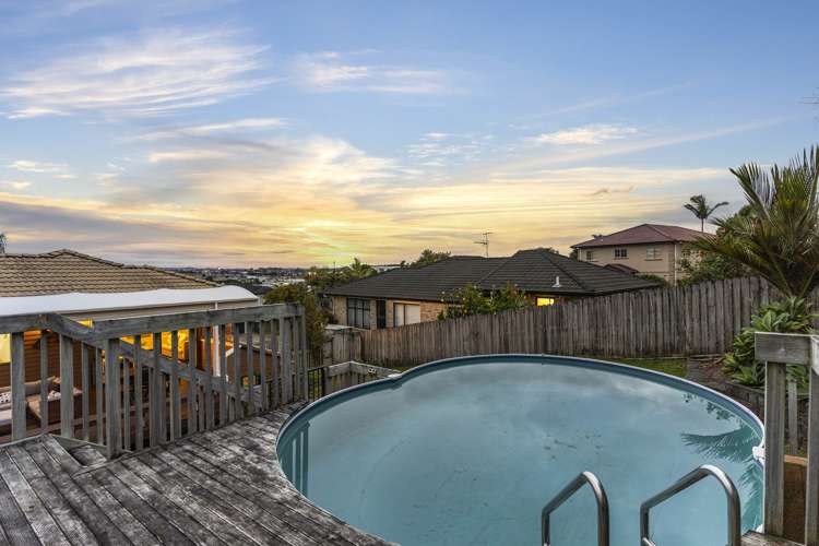 5 Baulcomb Parade Windsor Park_22