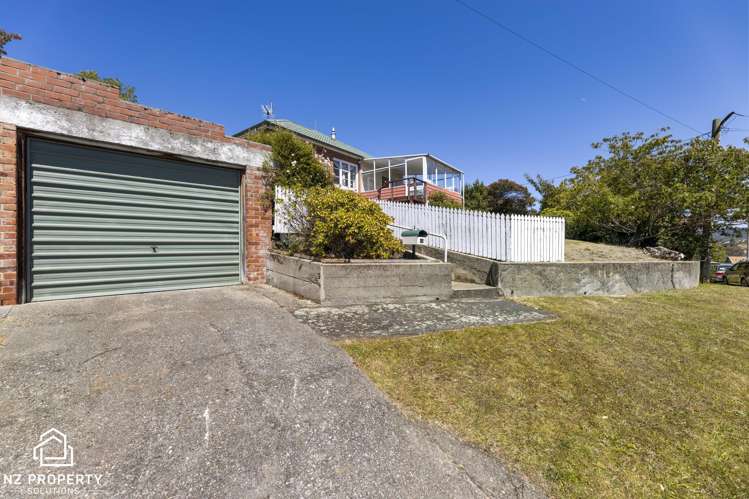 13 Rennie Street Green Island_24