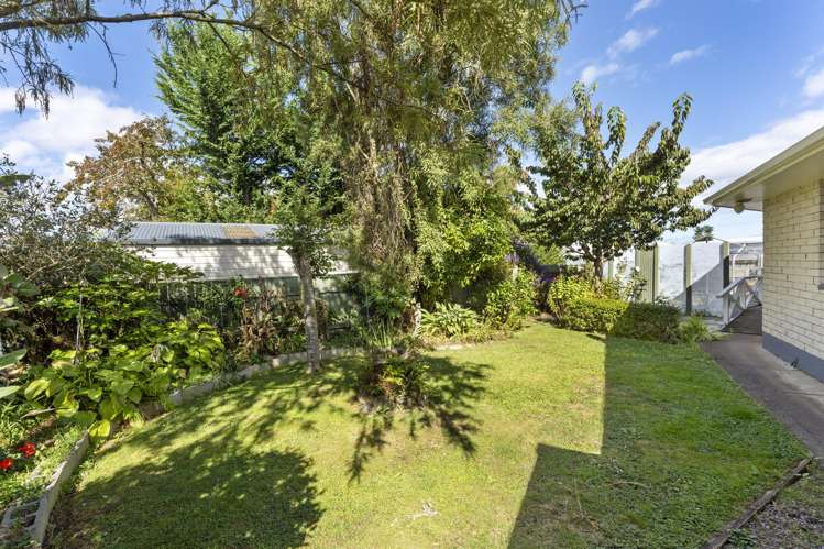8 Kowhai Street Levin_18