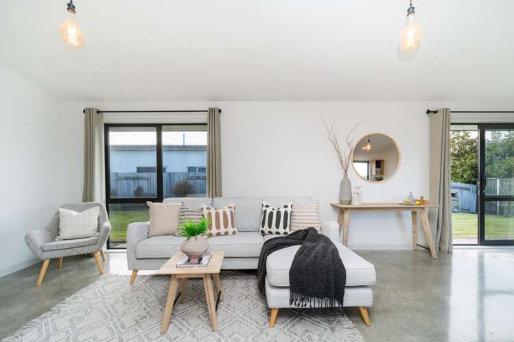 26 Poplar Grove Feilding_12