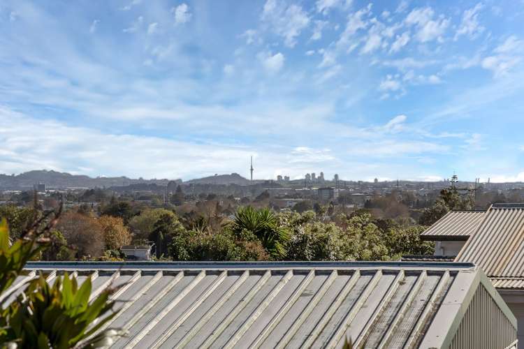 33 Greenstone Place_5