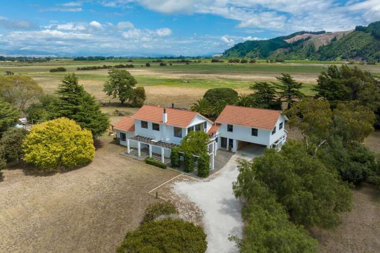 2 Neal Road Rarangi_26