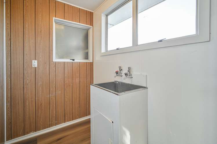 147a Chatham Road Flaxmere_13