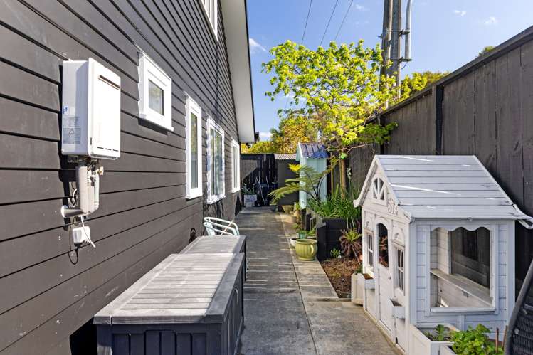 51 Coutts Way Fitzherbert_41