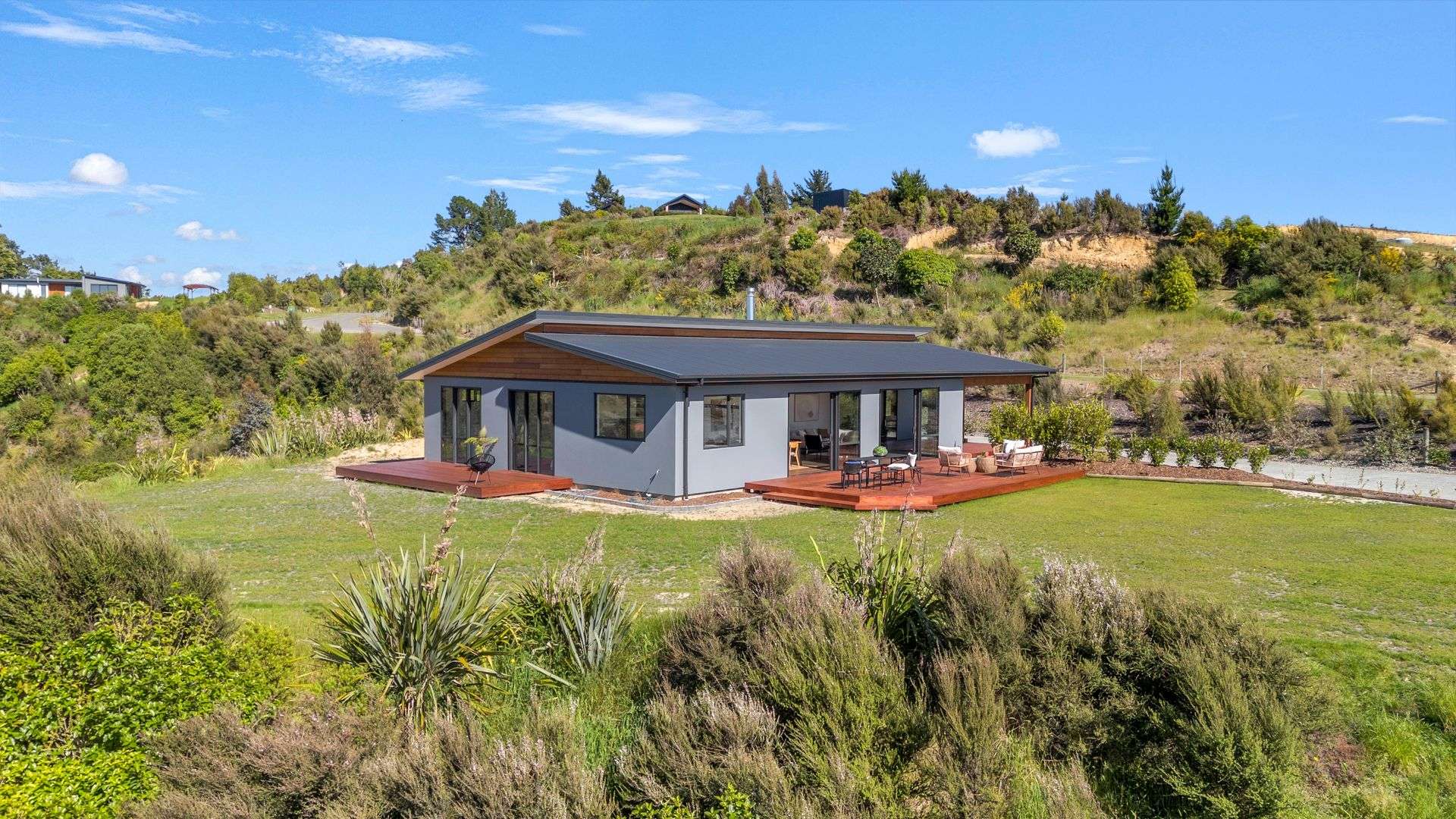 289 Bronte Road West Mahana_0