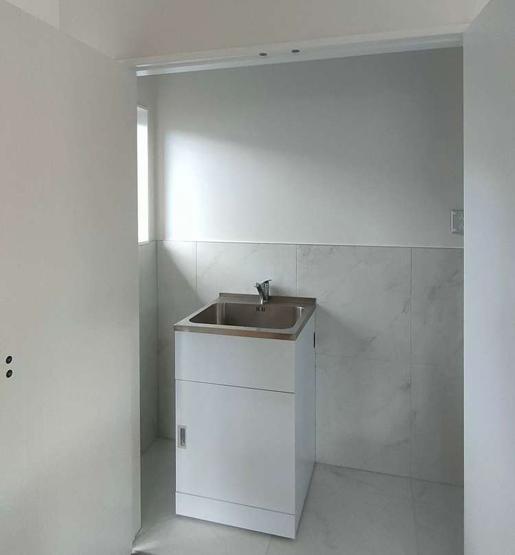 13 Sidey Avenue Clover Park_10