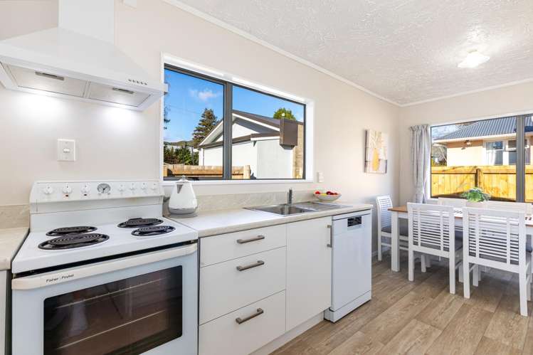8A Rawhiti Street Stokes Valley_3